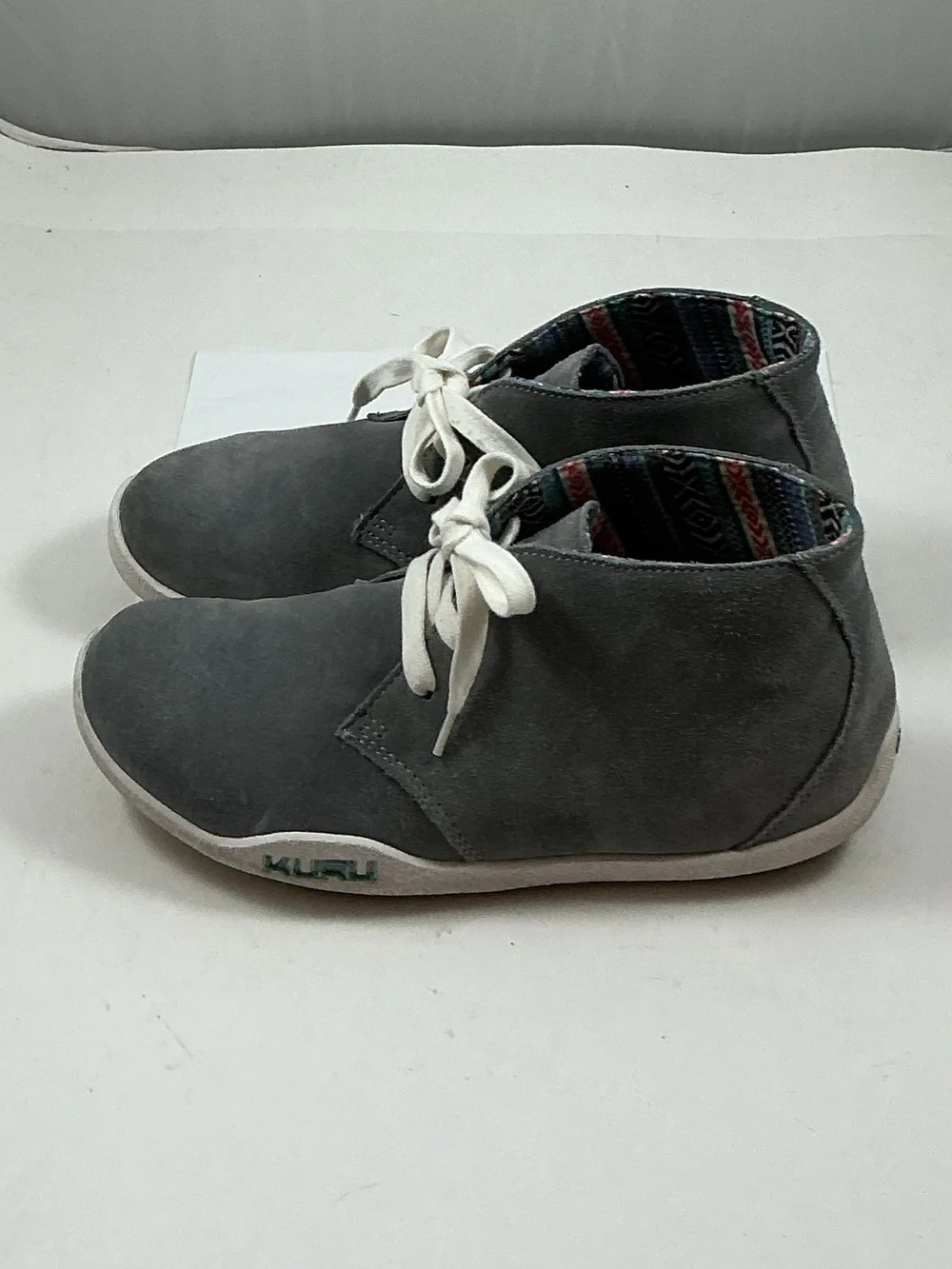 KURU these chukka